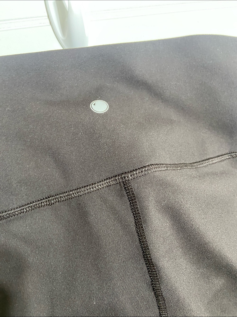 Yogalicious High-Rise Leggings Size 1X Chocolate Brown Pockets Athleisure - Picture 5 of 7